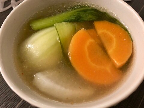 青梗菜と大根、人参のXO醬スープ